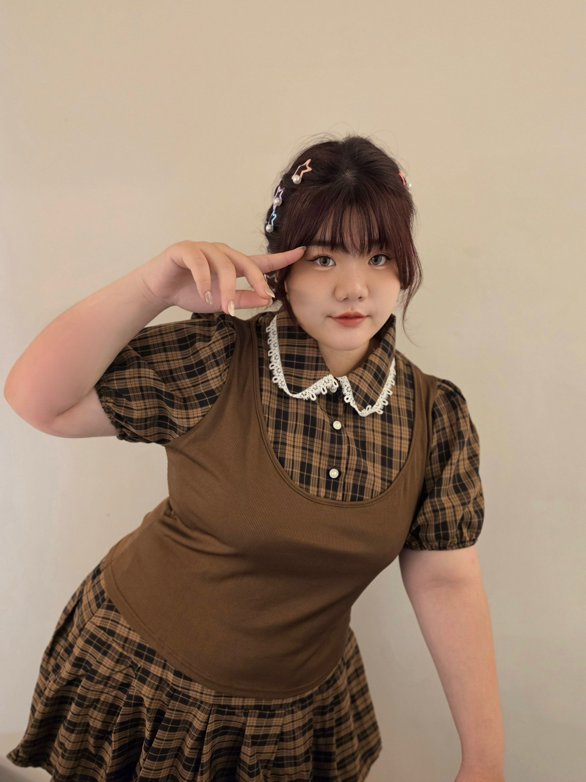 嘉義髮廊 Hatch Hair Design 設計師 Ellie